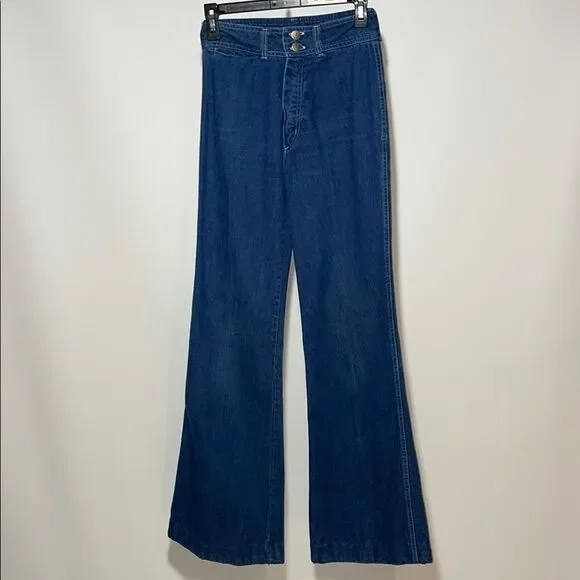 Vintage High-Rise Blue bell bottoms Jeans