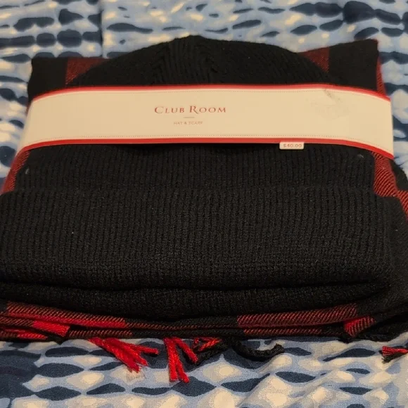 Club Room Men's Scarf/Hat Set