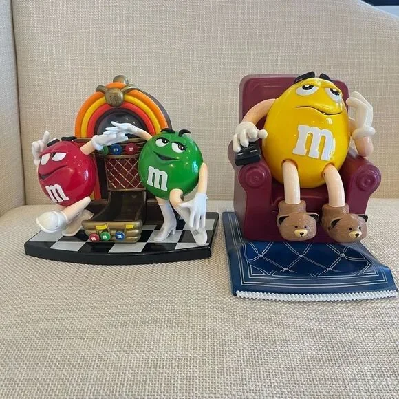 M&M'S Red Green Yellow Figurine Shelf Display
