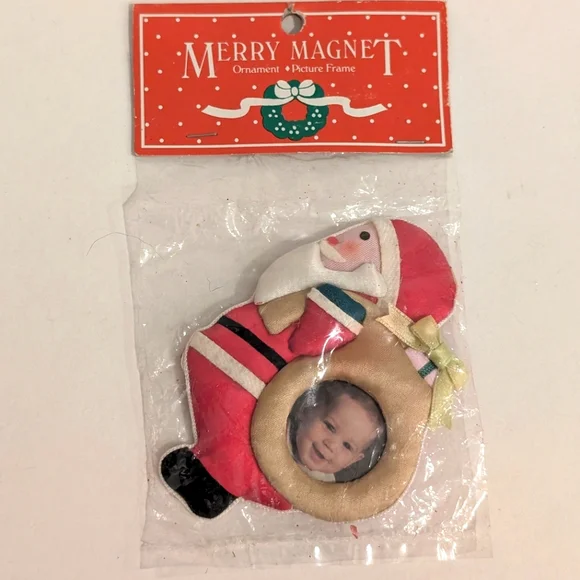 Vintage Merry Magnet Christmas Tree Ornament Picture Frame Magnetic NEW