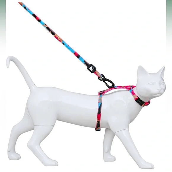 🐱💓 Cat Harness and Leash Set - Escape Proof/Soft/Adjustable w/ Safety Buckle