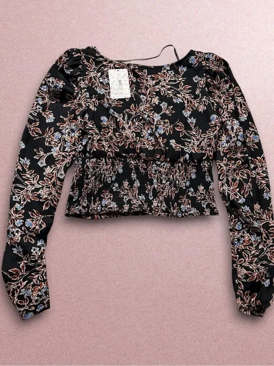 Free People black floral blouse Size Small black