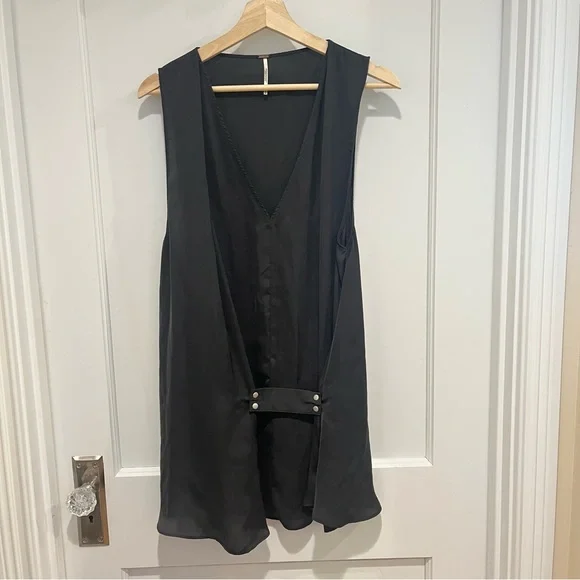 Free People Black V-Neck Sleeveless Mini Dress S
