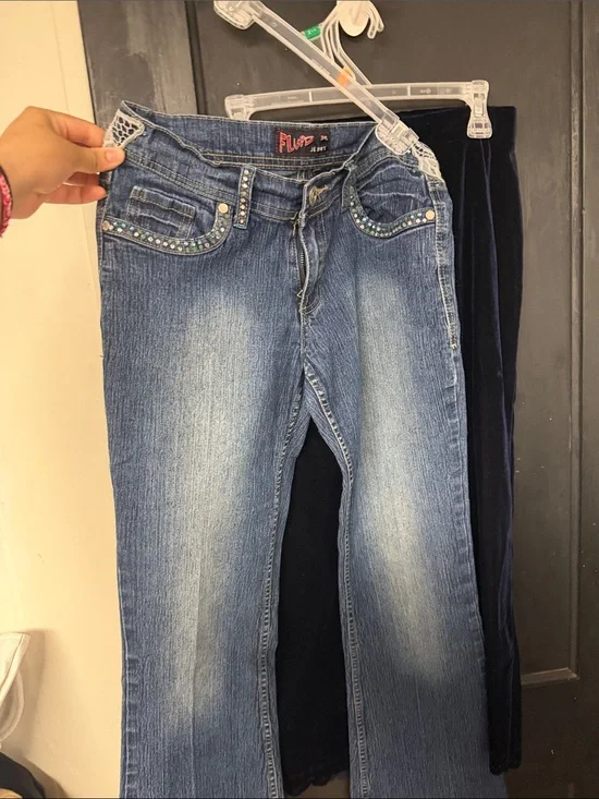 Blue Wash Women's Embellished Bootcut Jeans