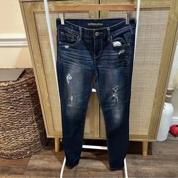Express Dark Wash Distressed Legging