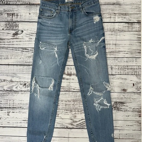 Zara Woman Premium‎ Denim Collection Jeans Distressed Sz. 2