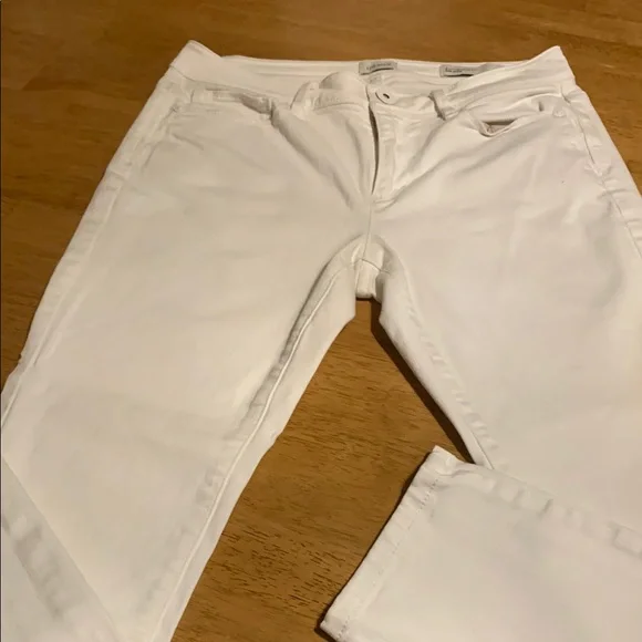 J. Jill White Skinny Jeans Sleek Fit