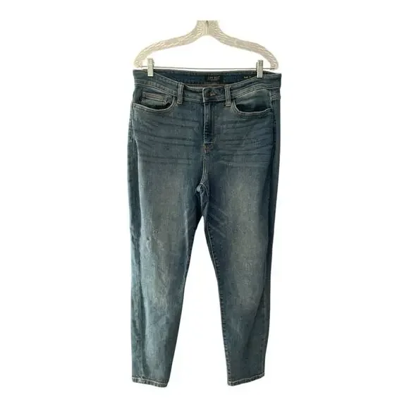 Judy Blue size 11 30 slim fit Women's regular wash Fit Denim Jeans