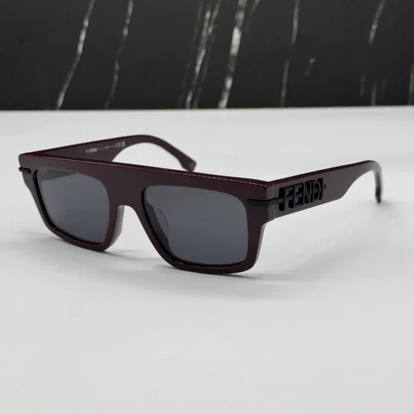 NEW FE40091U 69A FENDI BORDEAUX GREY SQUARE MEN FENDI SUNGLASSES