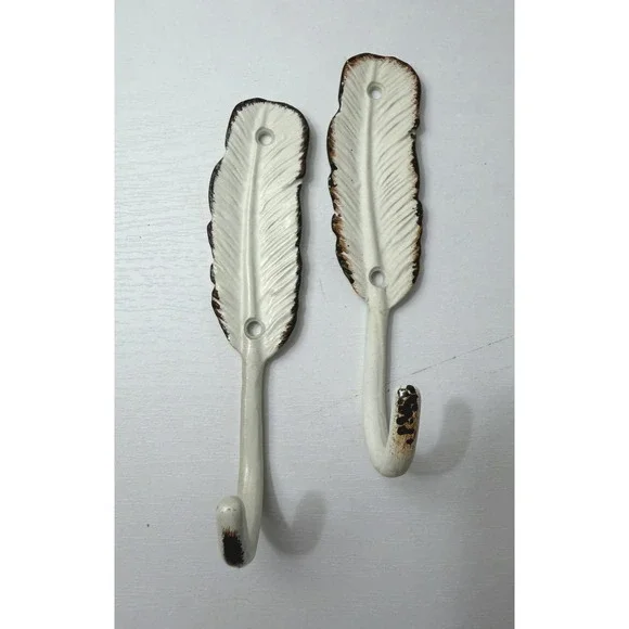 Cast Iron Feather Wall Hook Set White Distressed Rustic Farmhouse 2 pc