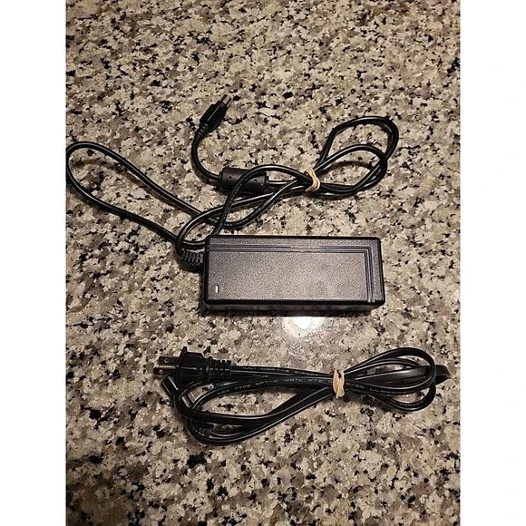 Switching Power Adapter‎ JHS-Q05/12-S335, PW-712EC-J35 Output: 12v 2a/5v 2a