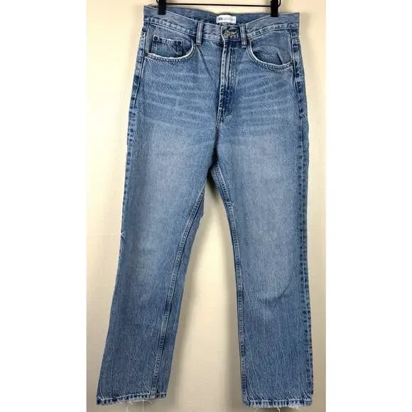 Zara Women's High Waisted Straight Leg Jeans Size 8 Medium Wash