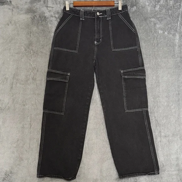 SHEIN Black Relaxed Fit Cargo Jeans Women's Sz Med Waist 28