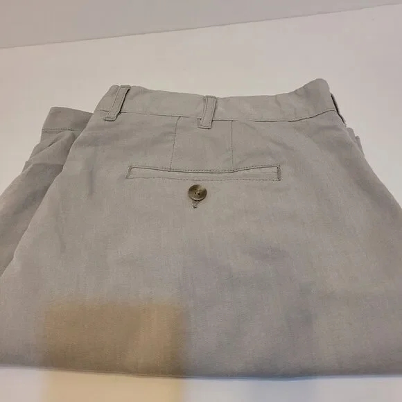 Peter Millar, Gray Chino Shorts, Size 38, Inseam‎ 9 in