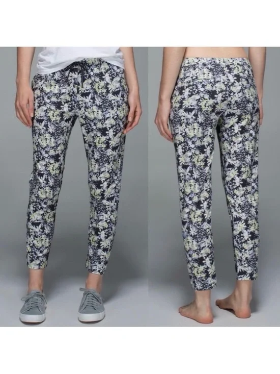 Lululemon Jet Crop Luxtreme Slim Pants: Crosscourt Petal Black Clarity Yellow