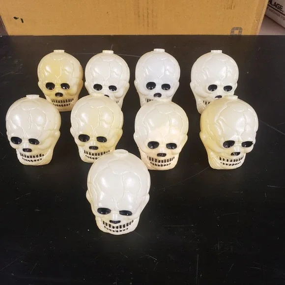 Vtg Halloween Blow Mold Skull String Light Plastic Replacement Covers Lot of 9