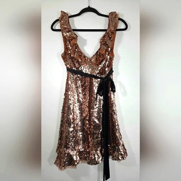 FREE PEOPLE SEQUIN SIREN MINI DRESS.