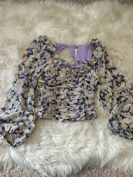 Free People Lavender & Yellow Floral Ruched Puff-Sleeve Top- read flaw