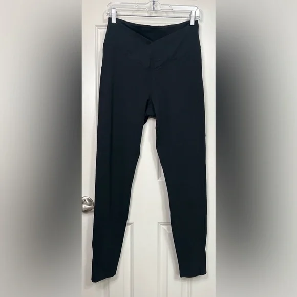 Victoria’s Secret PINK Asymmetrical Leggings