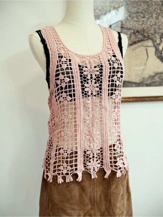 ✨ FREE PEOPLE vintage crochet top