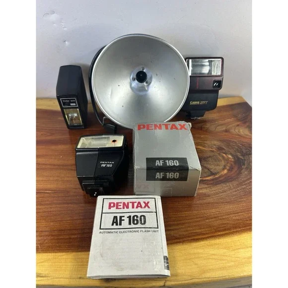 Lot Of Canon speedlite 277t VtgFlash,‎ Vivitar Auto 200, Pentax AF 160, Brownie