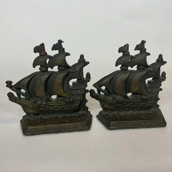 Vintage Pair Cast Iron Metal Pirate Sailing Boat Clipper Ship Bookends‎ Heavy