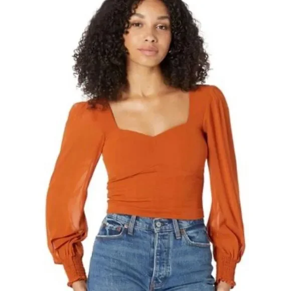Abercombie & Fitch Sweetheart Neckline Long Sleeve Fitted Top XL