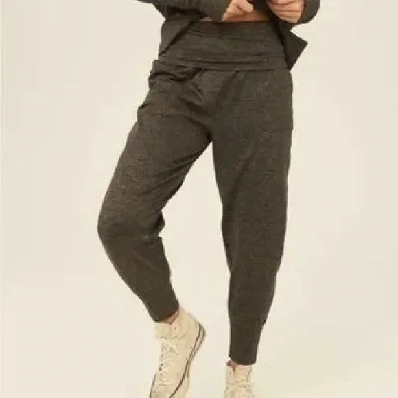 Aerie pants