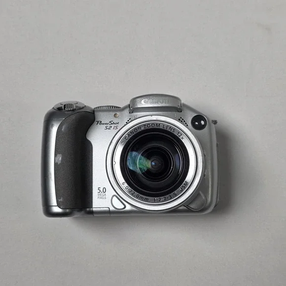 Canon PowerShot S2 IS Digital Camera 5.0MP 12x Zoom PC1130 Bridge PARTS ONLY