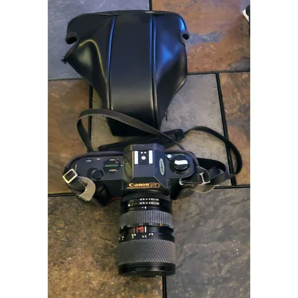 Canon T50 35mm SLR‎ Camera (Tested & Working)