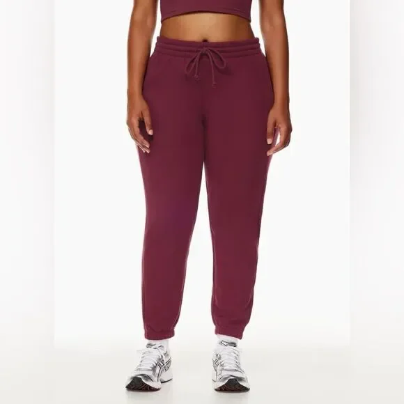 Tna NEW COZY FLEECE | PERFECT BOYFRIEND SWEATPANT | SPICED BURGUNDY
