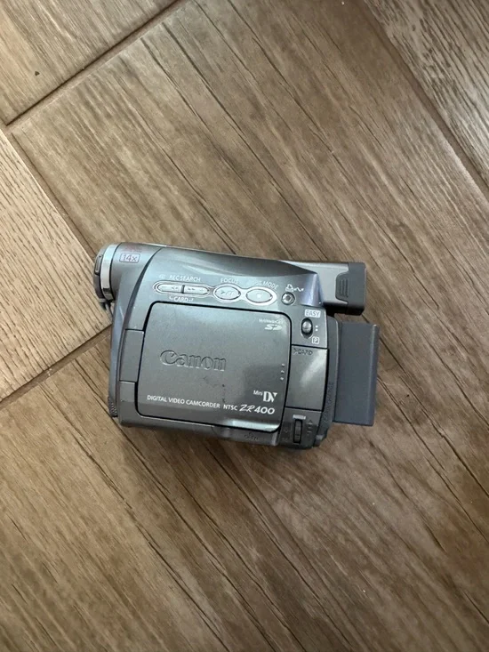 Canon ZR400 Gray Digital Video Camcorder