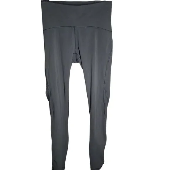 Lululemon Black Ankle Leggings Mesh Detail On Outer Calf size Small