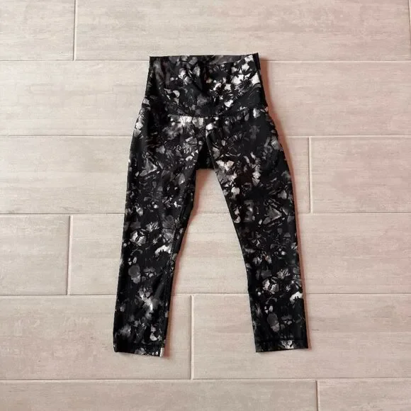 Lululemon Wunder Under Crop Hi-Rise Dusk Dye White Black Yoga Capris Leggings