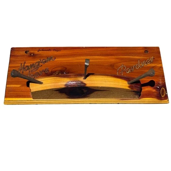 Vintage Cedar Wood Western Wall Rack Hang 'em Here Pardner Horseshoe Nail Hooks