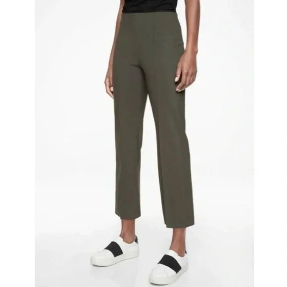 Athleta Mercurial Crop Flare Pant Arbor Olive Gray Brown Travel Sz M #405530-01