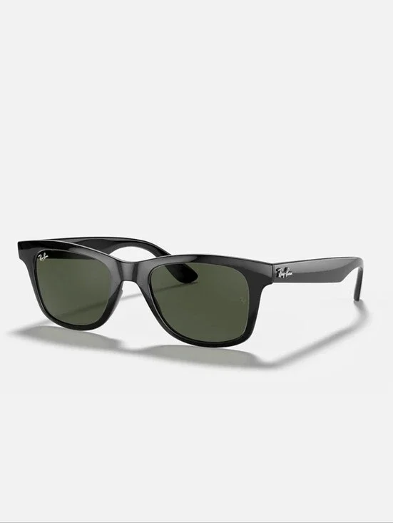 Ray-Ban RB4640 Sunglasses