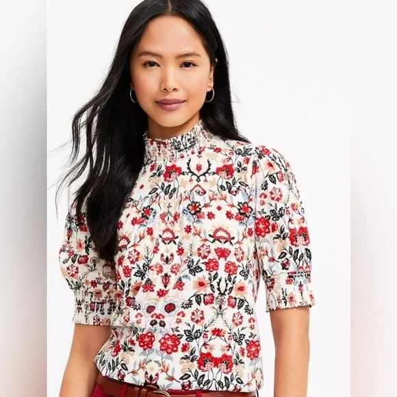 LOFT Forest print short sleeve smocked  blouse Top XS