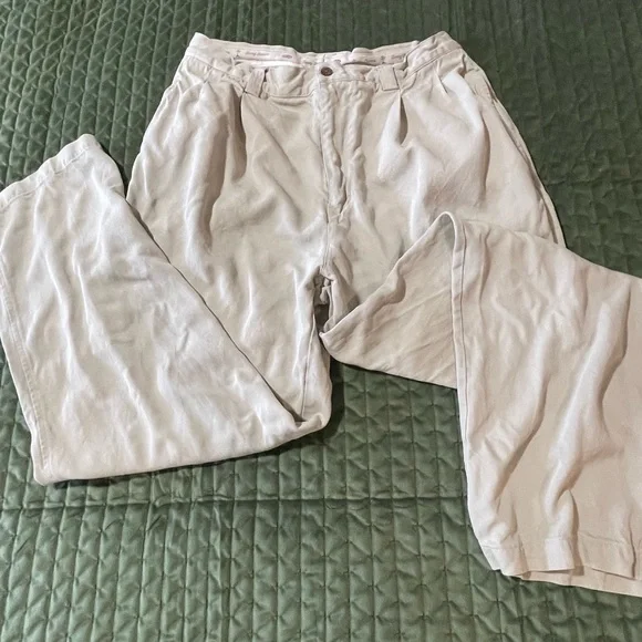 Tommy Bahama‎ 100% silk khaki pleated pants slacks size 34