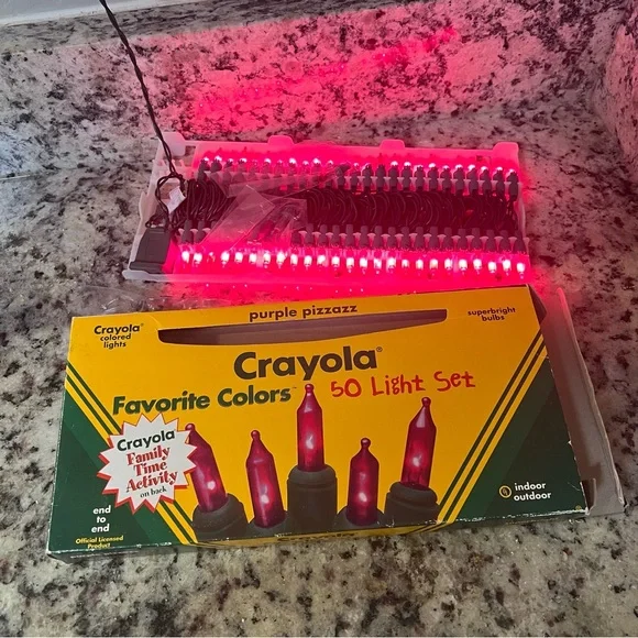 Crayola Purple Pizzazz 50 Light Set Box of Christmas Holiday Lights