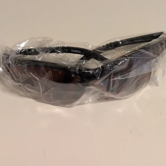 Black‎ Frame Dark Lenses Drivers Sunglasses