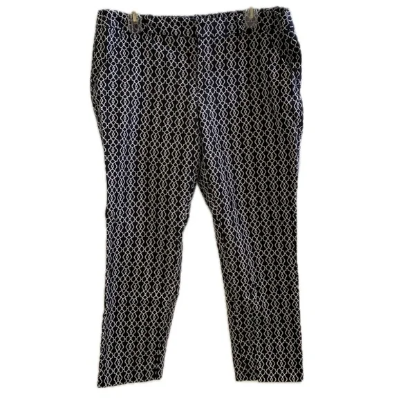 Ankle Pants Size: 14