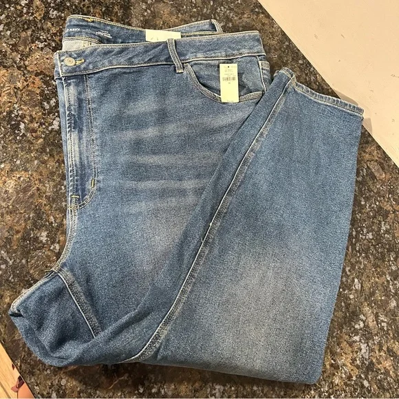 NWT Old Navy Rock Star Super Skinny Jean Womens Plus 28 NEW Distressed