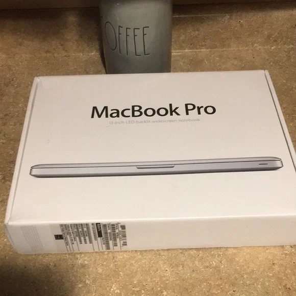 MacBook Pro power cord + Box