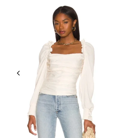 ASTR The Label Top Women XS Cream Puff Sleeve Square Neck Ruched Stirring Preppy