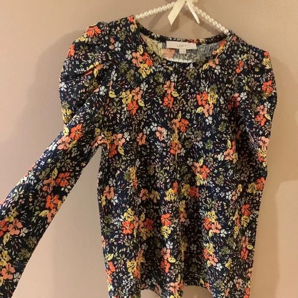 Loft Puff Sleeve Top