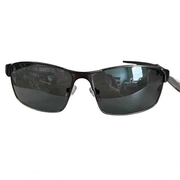 Foster Grant Ironman 100% UVA-UVB Protection Plastic Frames Black Sunglasses