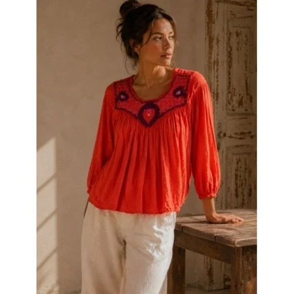 Free People Embroidered Peasant Blouse Smocked Back 3/4 Sleeve Small OB1021798