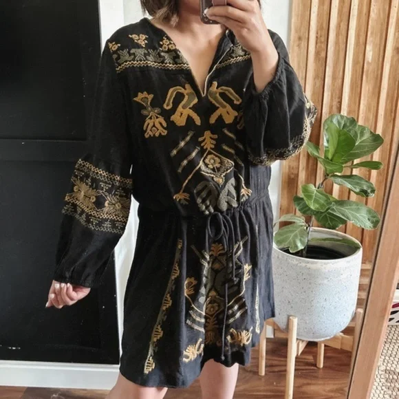 Free people anouk Embroidered Dress. Size S