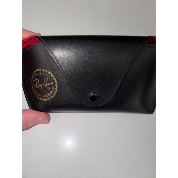 Ray-Ban Black Faux Leather Sunglasses Case Red Interior Snap Closure Luxottica